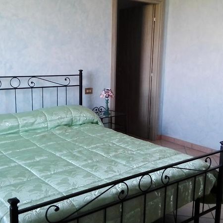 Hôtel Le Stelle Di San Lorenzo à Bastia Umbra Extérieur photo